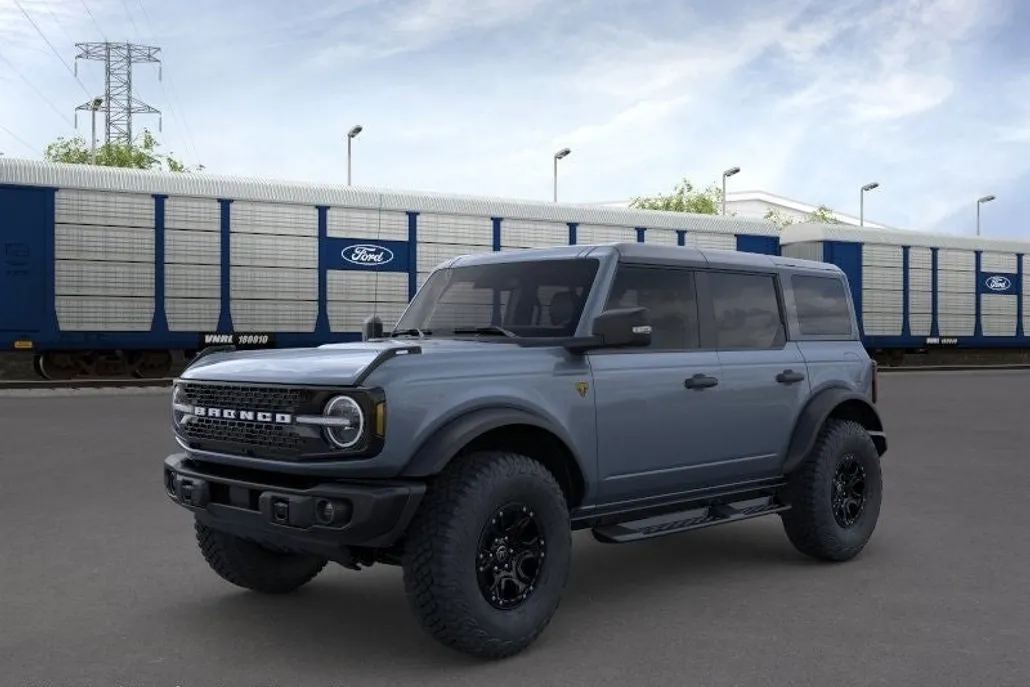 2025 Ford Bronco Badlands photo 1