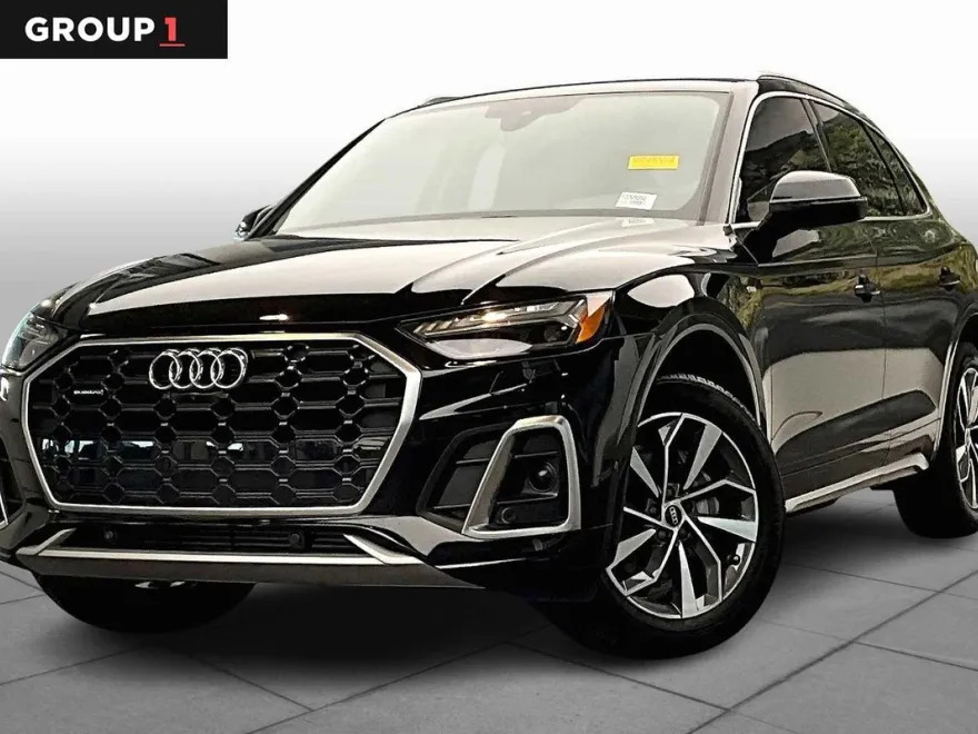 2023 Audi Q5 S line Premium Prestige photo 1