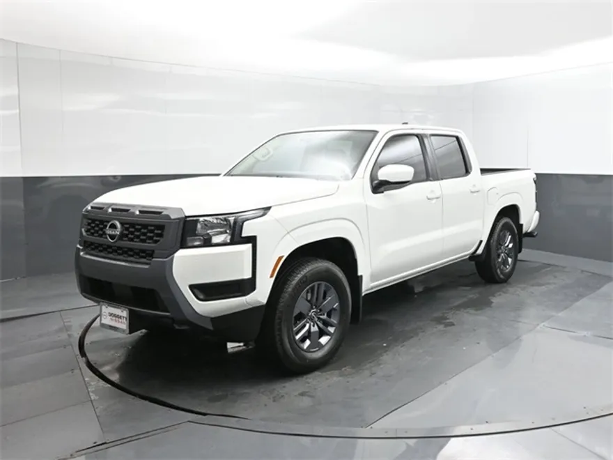 2025 Nissan Frontier SV Crew Cab photo 1
