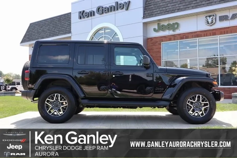 2025 Jeep Wrangler Sahara photo 1