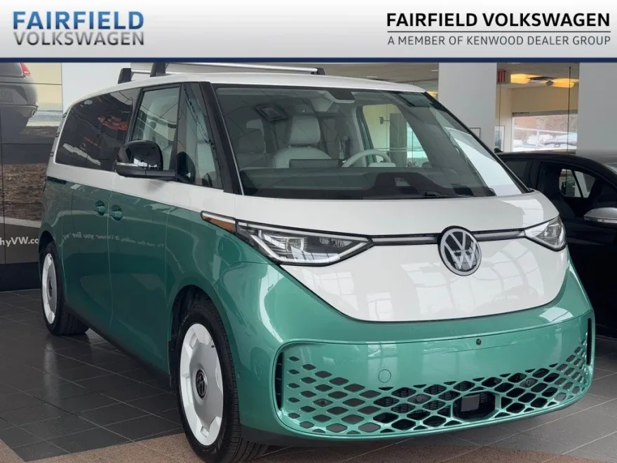2025 Volkswagen ID. Buzz photo 1