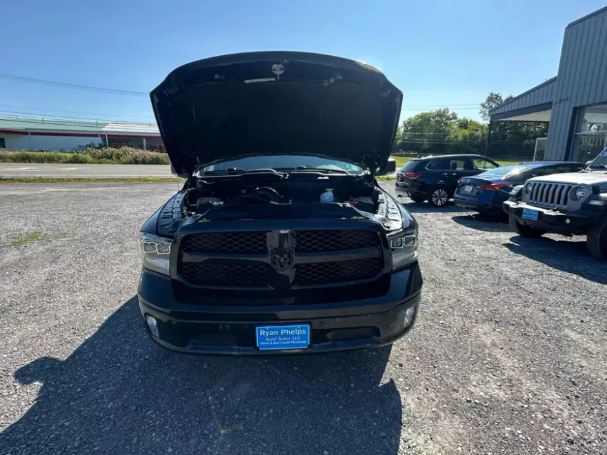 2018 Ram 1500 Big Horn photo 1
