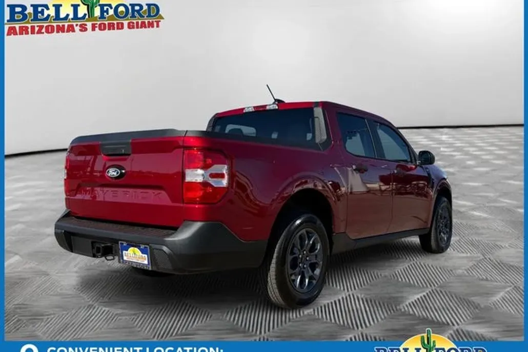 2025 Ford Maverick XLT photo 1