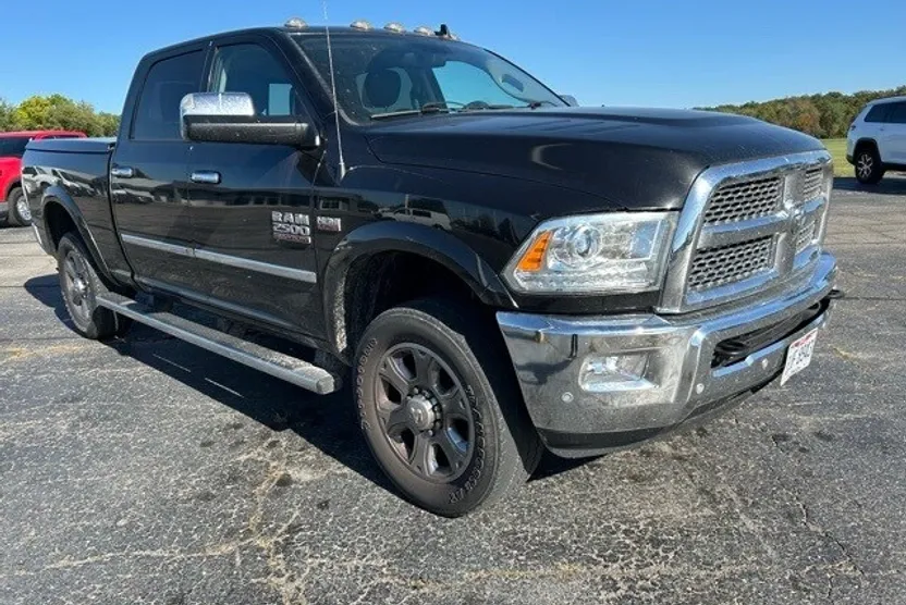 2016 Ram 2500 Laramie photo 1