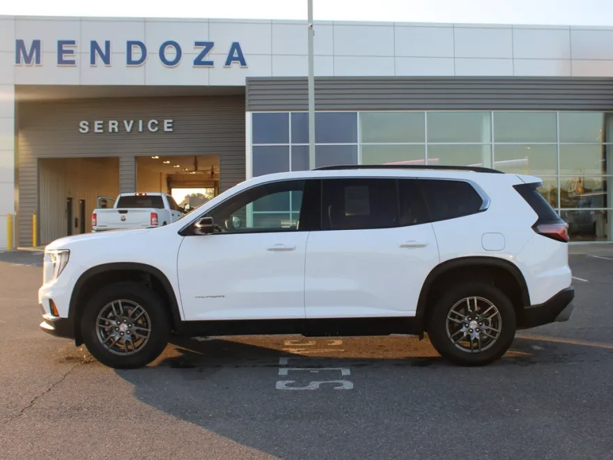 2025 Gmc Acadia Elevation photo 1