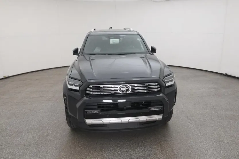 2025 Toyota 4Runner Limited photo 1
