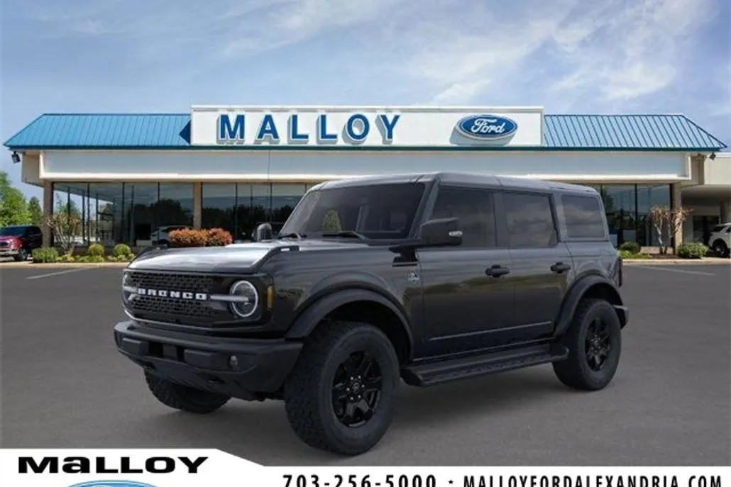 2025 Ford Bronco Outer Banks photo 1
