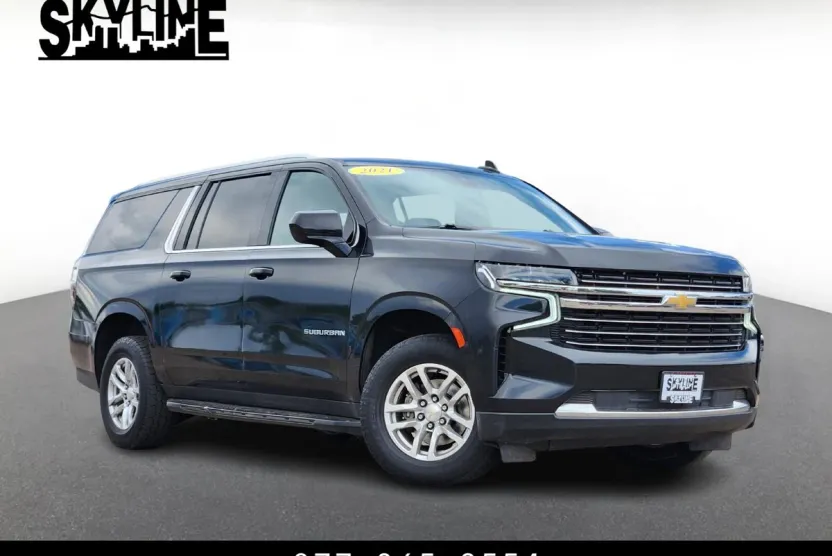 2021 Chevrolet Suburban LT photo 1