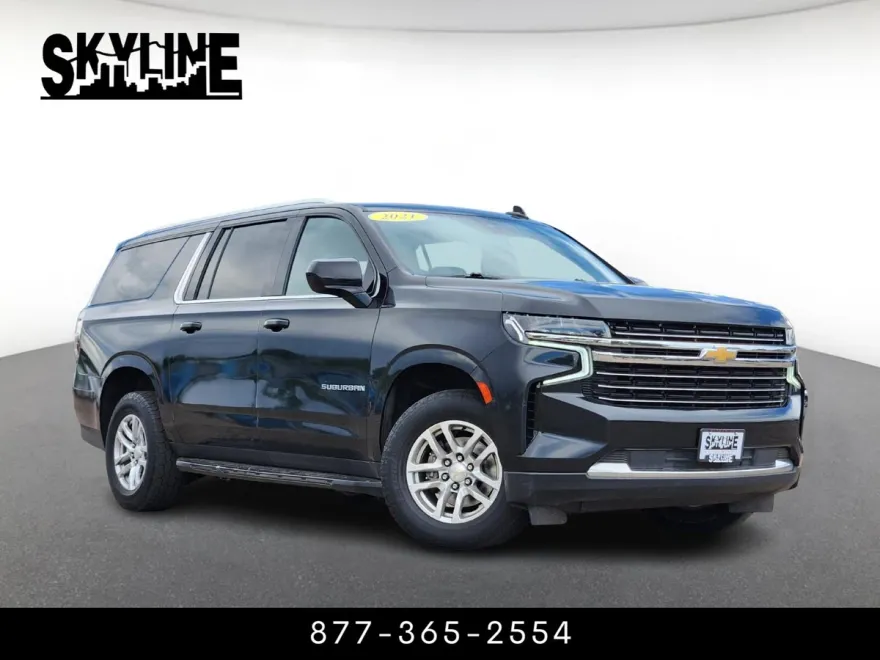 2021 Chevrolet Suburban LT photo 1