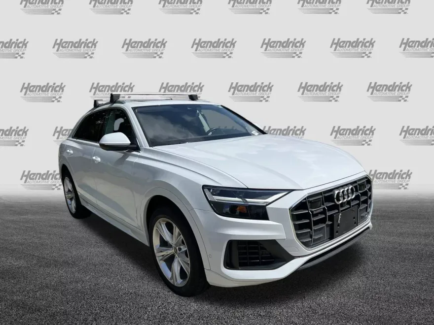 2022 Audi Q8 55 Premium Plus photo 1