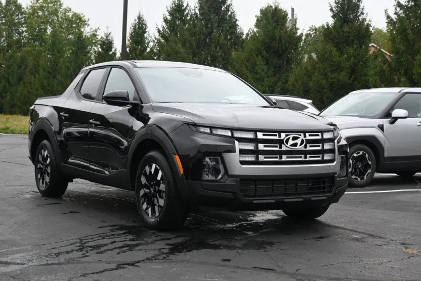 2026 Hyundai Santa Cruz SE photo 1