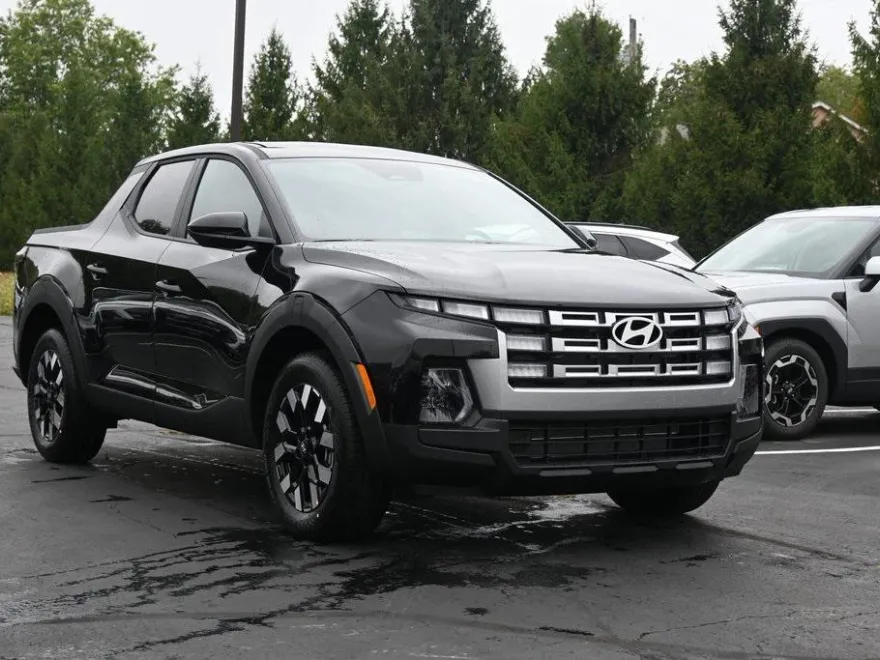 2026 Hyundai Santa Cruz SE photo 1