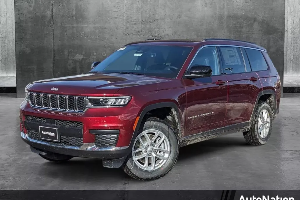 2025 Jeep Grand Cherokee Laredo X photo 1