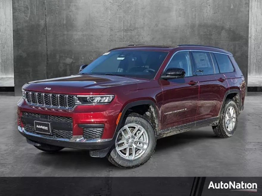 2025 Jeep Grand Cherokee Laredo X photo 1