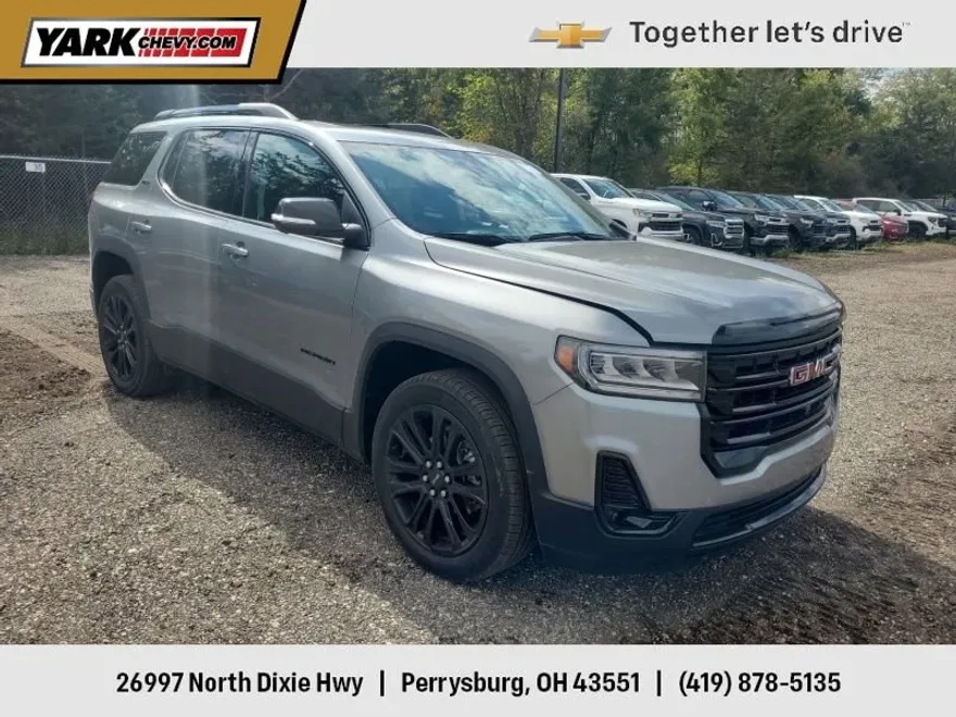 2023 Gmc Acadia SLT photo 1