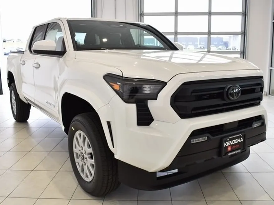 2025 Toyota Tacoma SR5 Double Cab photo 1