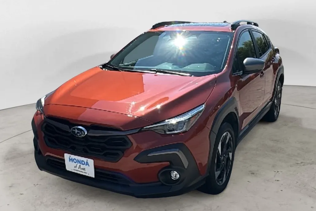2024 Subaru Crosstrek Limited photo 1
