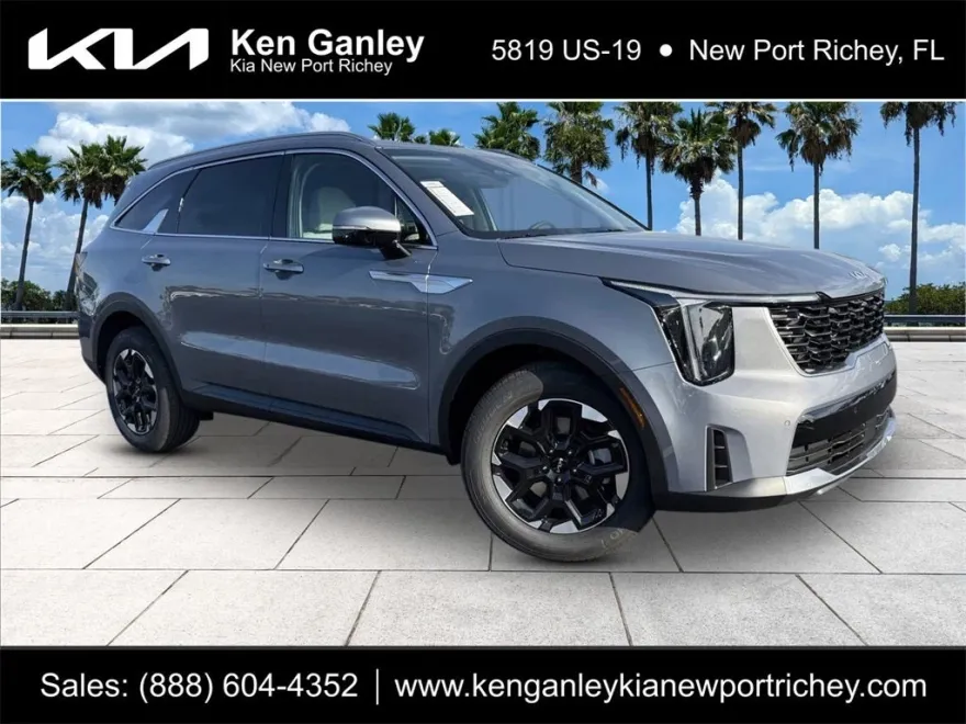 2025 Kia Sorento S photo 1