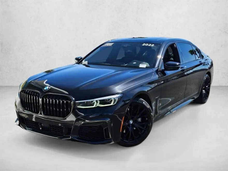 2022 Bmw 740i photo 1