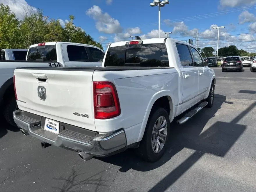 2024 Ram 1500 Limited photo 1