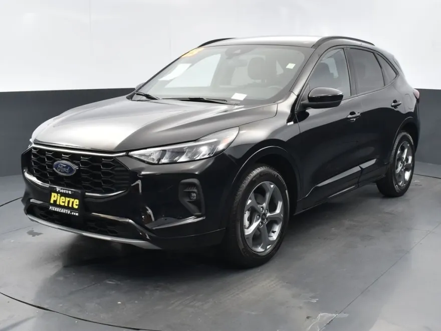 2023 Ford Escape ST-Line Select photo 1