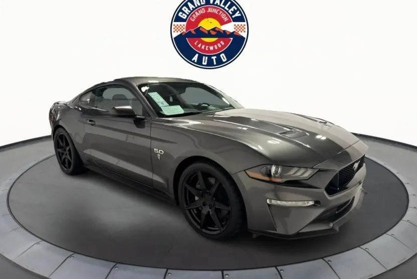 2018 Ford Mustang GT photo 1