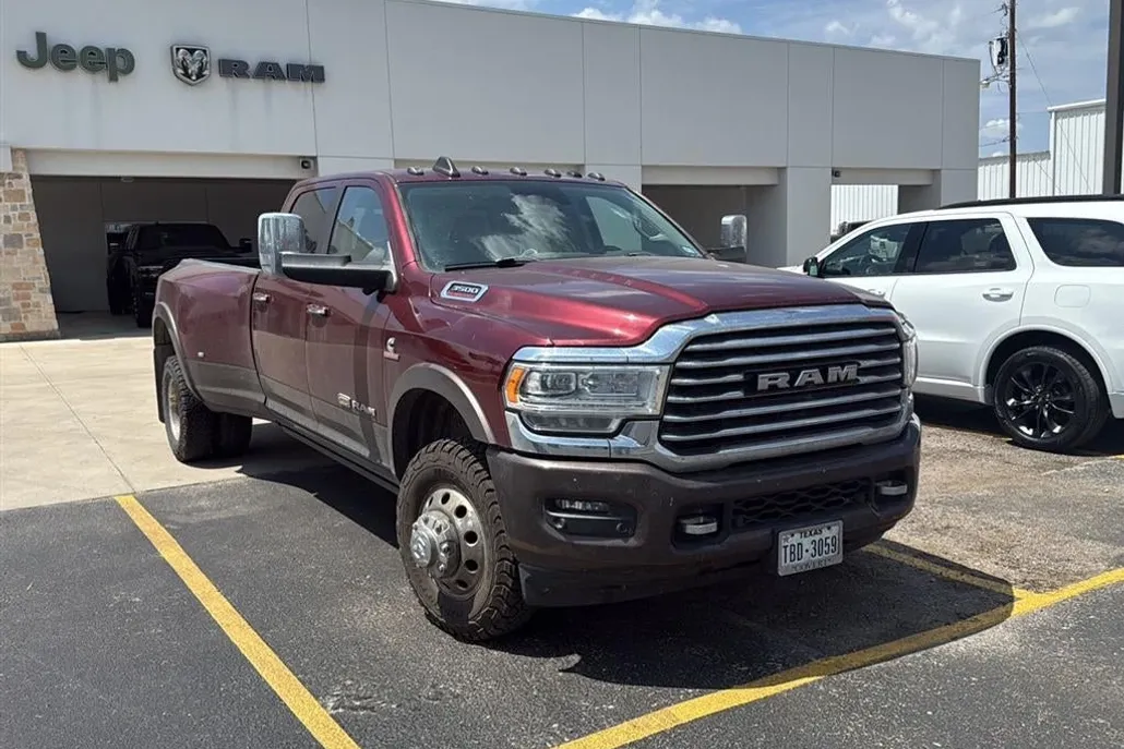 2019 Ram 3500 Longhorn photo 1