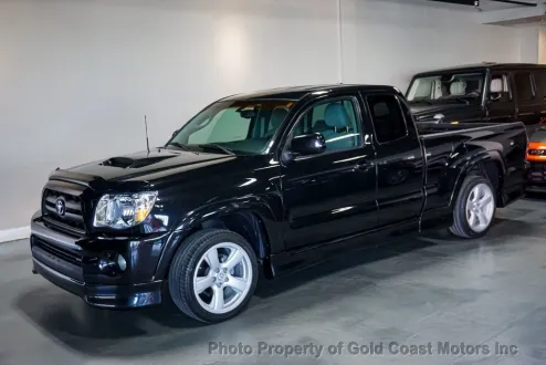 2009 Toyota Tacoma X-Runner photo 3