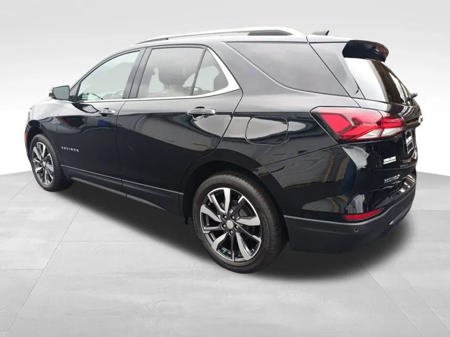 2024 Chevrolet Equinox Premier photo 1