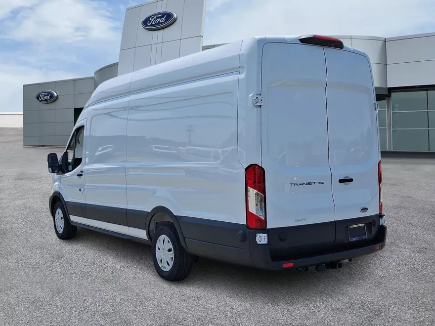 2025 Ford Transit Cargo Van photo 1