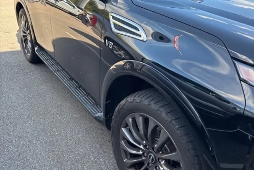 2022 Nissan Armada Platinum photo 1