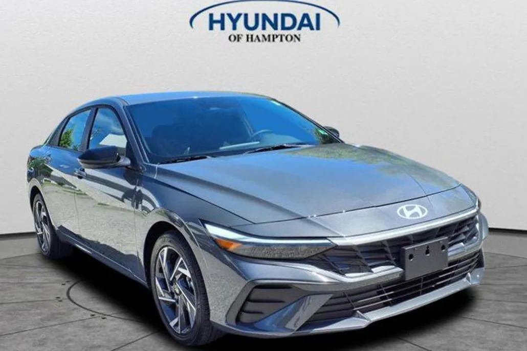 2025 Hyundai Elantra Hybrid SEL Sport photo 1