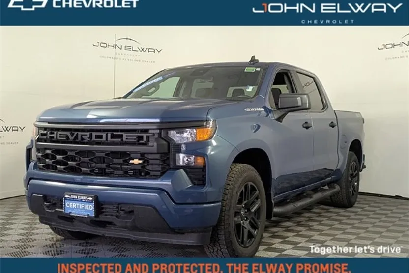 2024 Chevrolet Silverado 1500 Custom photo 1