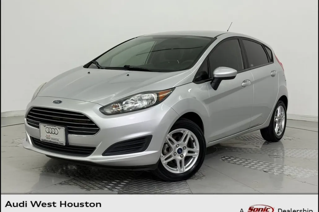 2019 Ford Fiesta SE photo 1