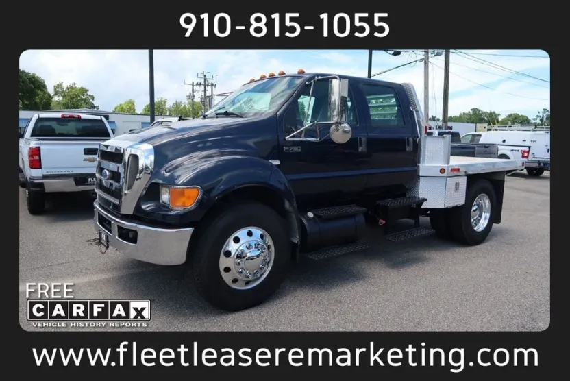 2008 Ford F-750 SuperCab XLT photo 1