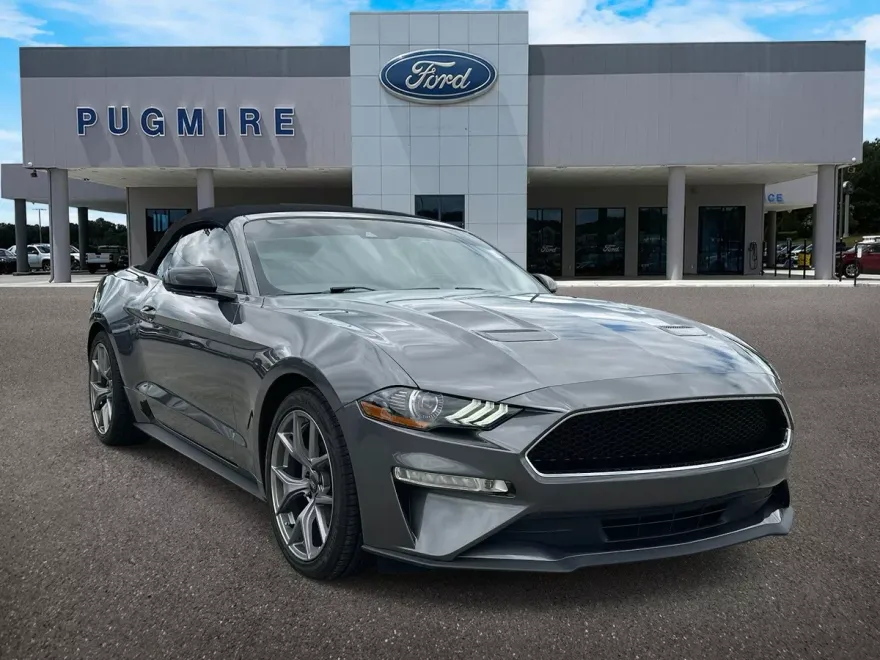 2021 Ford Mustang EcoBoost photo 1