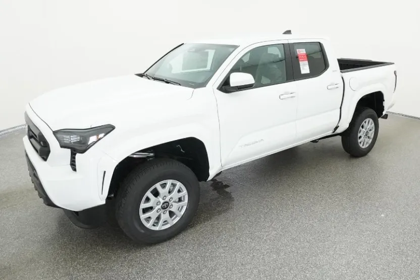 2025 Toyota Tacoma SR5 4x4 Double Cab photo 1