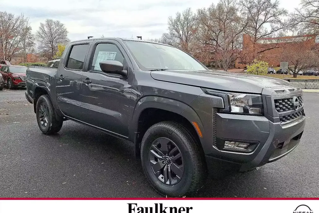 2025 Nissan Frontier Crew Cab SV photo 1