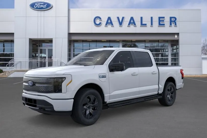 2025 Ford F-150 Lightning photo 1