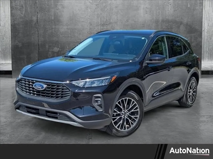 2023 Ford Escape Sport photo 1