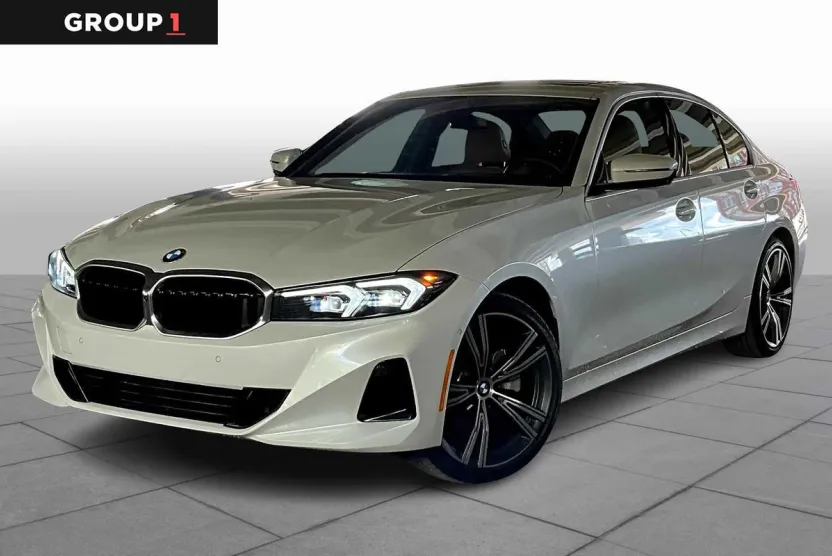 2024 Bmw 330i photo 1