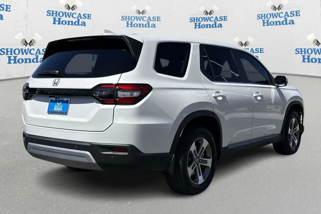 2025 Honda Pilot EX-L photo 1