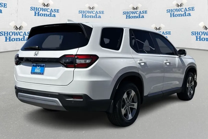 2025 Honda Pilot EX-L photo 1