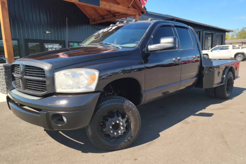 2009 Dodge Ram 3500 Laramie photo 1