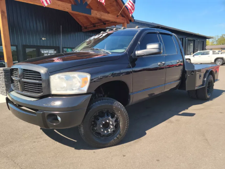2009 Dodge Ram 3500 Laramie photo 1