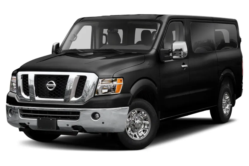 2020 Nissan NV3500 photo 1