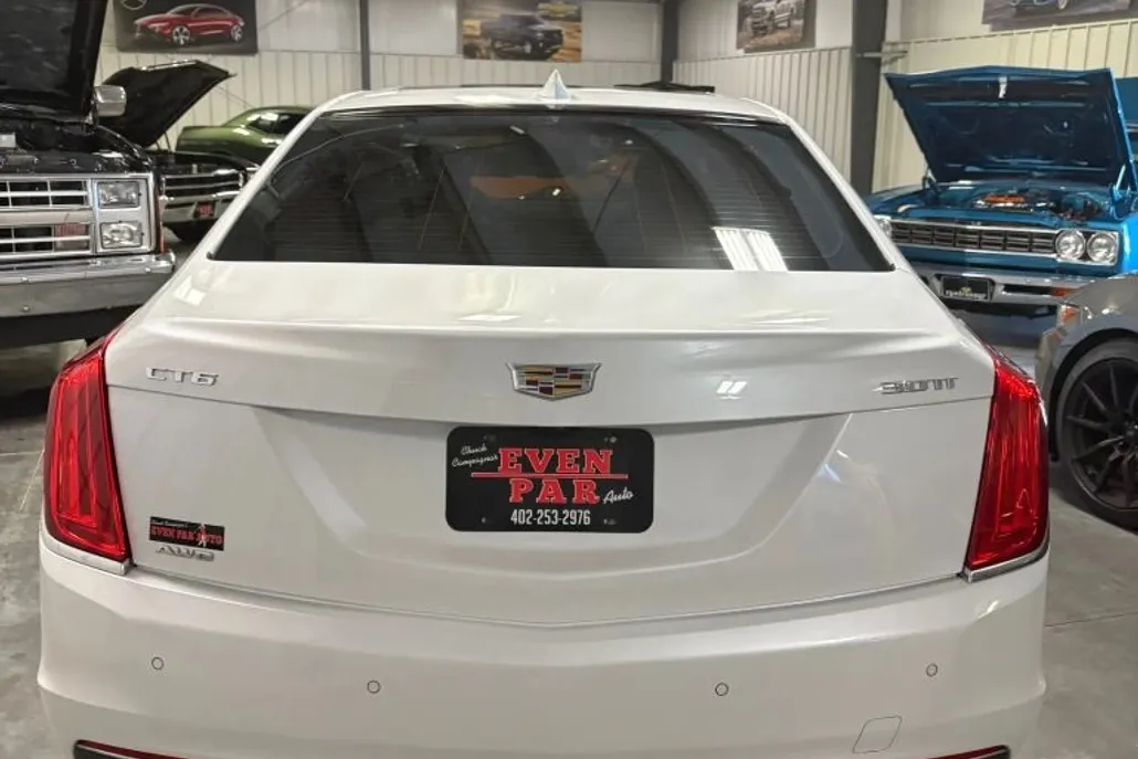 2016 Cadillac CT6 Premium Luxury photo 1