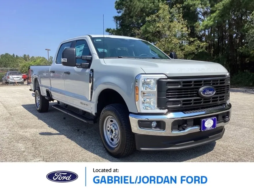 2026 Ford F-250 XL photo 1