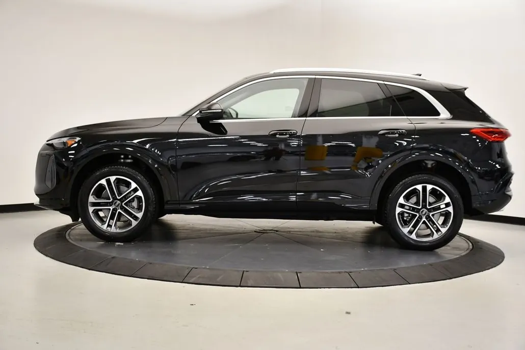 2025 Audi Q5 2.0T Premium photo 1