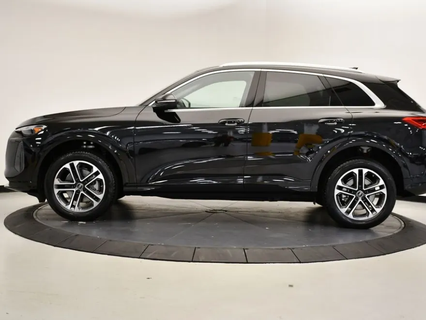 2025 Audi Q5 2.0T Premium photo 1